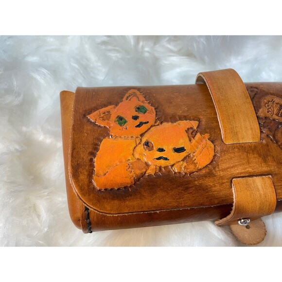 Vintage Chopper Bikers Handtooled Tooled Leather Roll Bag Cats AEH - Picture 3 of 11